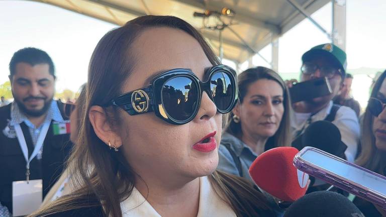La Fiscal de Sinaloa Claudia Zulema Sánchez Kondo informó que revisarán la procedencia de los 20 millones de pesos que pagará funcionarios de la UAS.