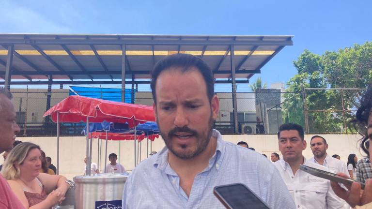 El Secretario de Economía en Sinaloa, Ricardo Cárdenas Velarde, confía en que se pueda evitar el arancel al tomate mexicano.