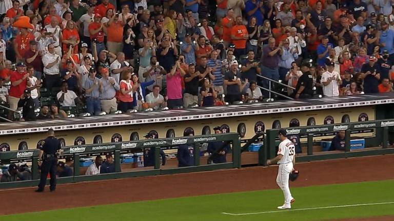 Justin Verlander tiene buena salida.
