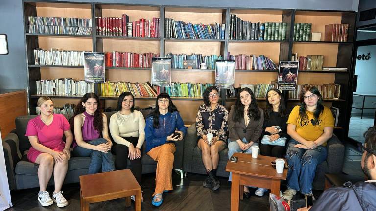 Expresso Teatro y la colectiva Mujeres Creando Sinaloa, alistan el espectáculo Voces danzantes.