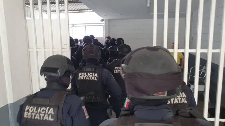 Autoridades investigarán si la muerte del interno, encontrado en una celda del penal de Aguaruto, se debió a un homicidio o a que el hombre se quitó la vida.