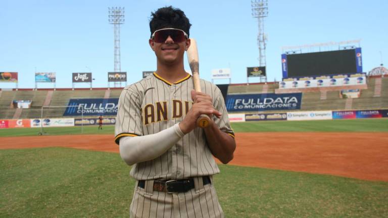 Ethan Salas es el prospecto más cotizado y estampó su firma con los Padres de San Diego.