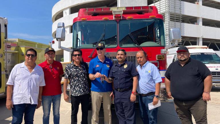 El camión de bomberos será asignado a la base ubicada en la sindicatura de Villa Unión y será entregado formalmente este martes en la 11:40 horas.
