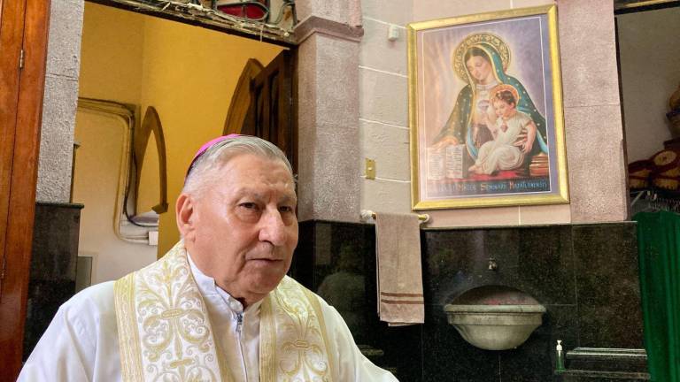 Monseñor enfatizó que es importante que en las familias se trate de cultivar la educación de los muchachos y muchachas.