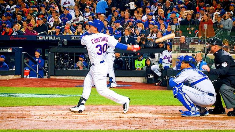 Michael Conforto firma con Gigantes.