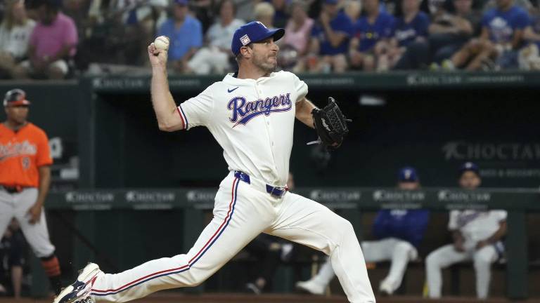 Max Scherzer podría aportar su experiencia en el equipo que lo logre firmar.