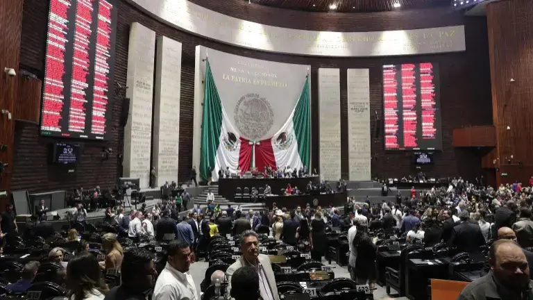 Diputados aprueban que SHCP solicite información financiera y patrimonial, sin orden judicial