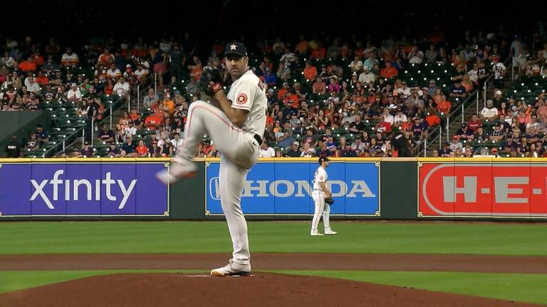 Justin Verlander suma ocho ponches.