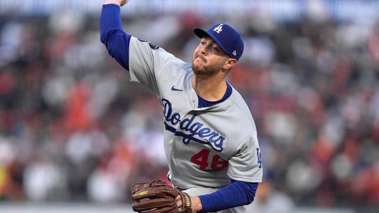 Corey Knebel volverá a abrir otro juego.