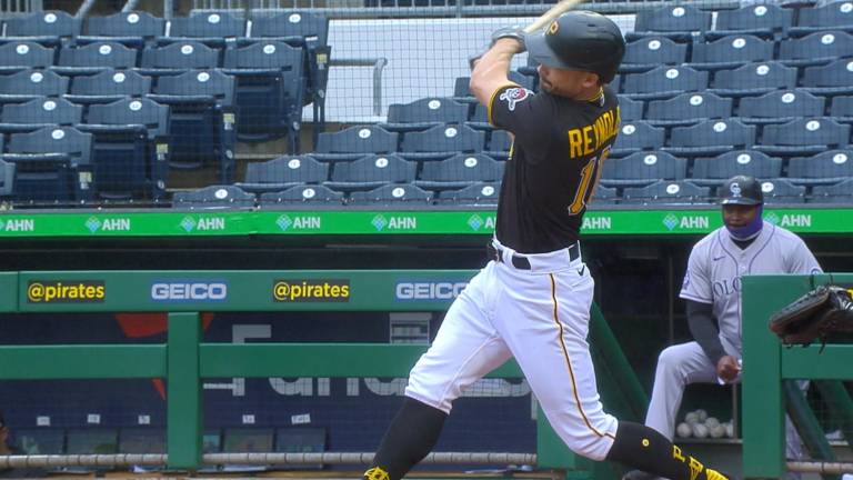 Piratas se lleva el primer juego.