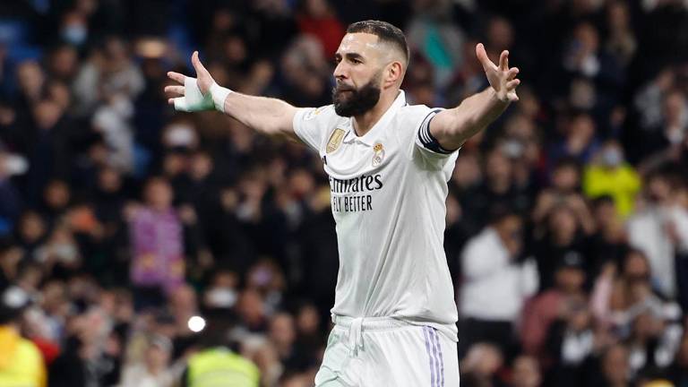 Karim Benzema marca doblete.