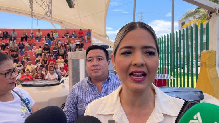 La Alcaldesa expresó que ya se empezaron a entregar medicamentos del cuadro básico, así como de enfermedades crónicas y crónico degenerativas.