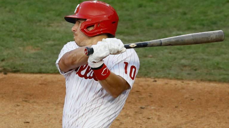 J.T. Realmuto no pudo debutar en la presente pretemporada con los Filis, este domingo.