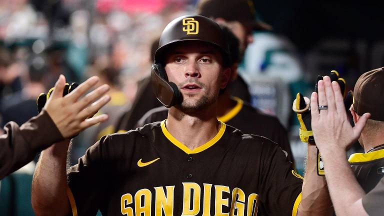 Adam Frazier pasa de Padres de San Diego a Marineros de Seattle
