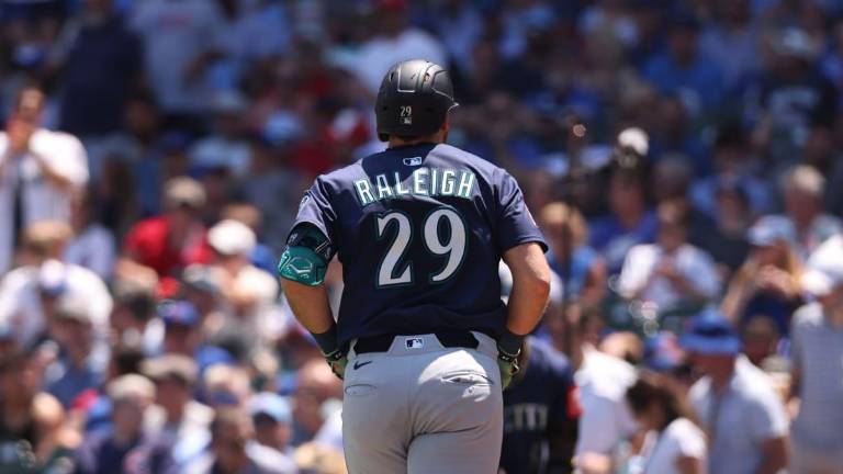 Cal Raleigh tiene a los Marineros en la pelea por un lugar en la zona de postemporada.