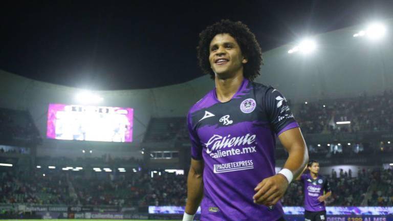 Eduard Bello es un firme en la convocatoria de la Vinotinto.