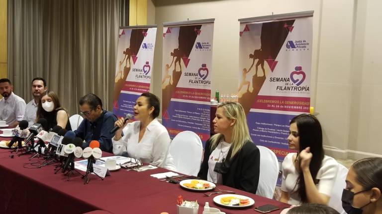 Integrantes de la Junta de Asistencia Privada de Sinaloa comparten los detalles de la Semana de la Filantropía.