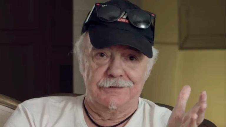 Óscar López fue el creador del programa Rock en tu idioma.