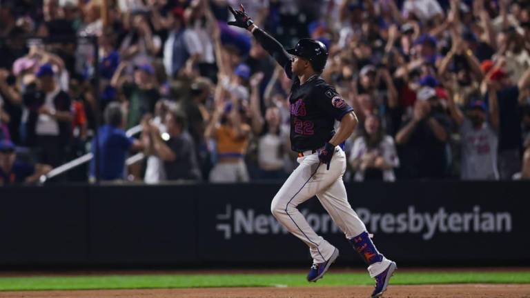 Juan Soto conecta jonrón de tres rayas para el triunfo de los Mets.