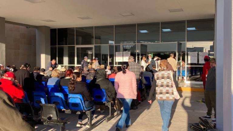 Más de un tercio de los sinaloenses carece de acceso a la seguridad social y una de cada cuatro no tiene garantizados servicios de salud, según el Inegi.