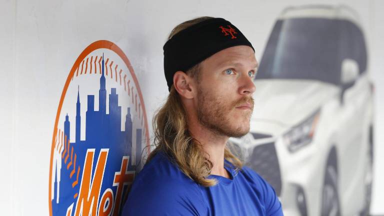Noah Syndergaard no hizo este domingo su apertura de rehabilitación.