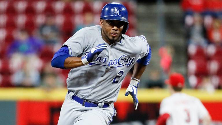 Alcides Escobar fue parte del equipo de los Reales de Kansas City que alcanzó el título de Serie Mundial en 2015.