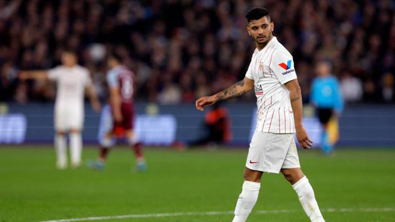 Jesús Manuel “Tecatito” Corona no estará recuperado totalmente para la Copa del Mundo Qatar 2022.