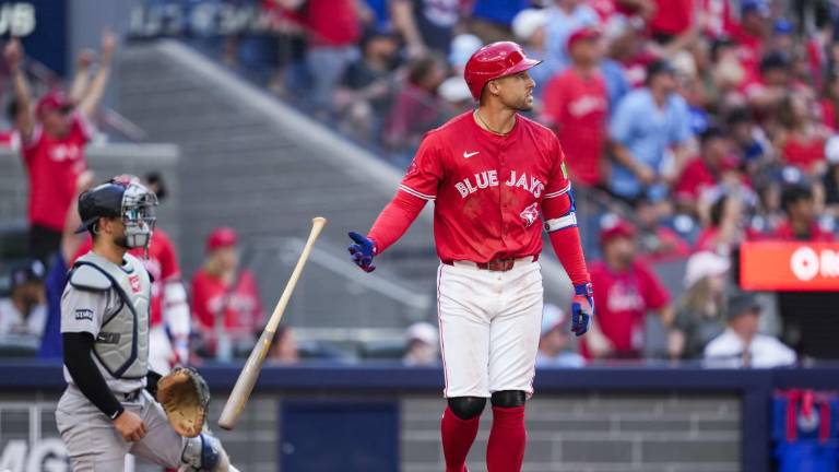 George Springer dio par de jonrones y remolcó siete carreras para los Azulejos.