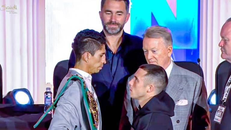 Rey Vargas y Nick Ball están listos para la función.