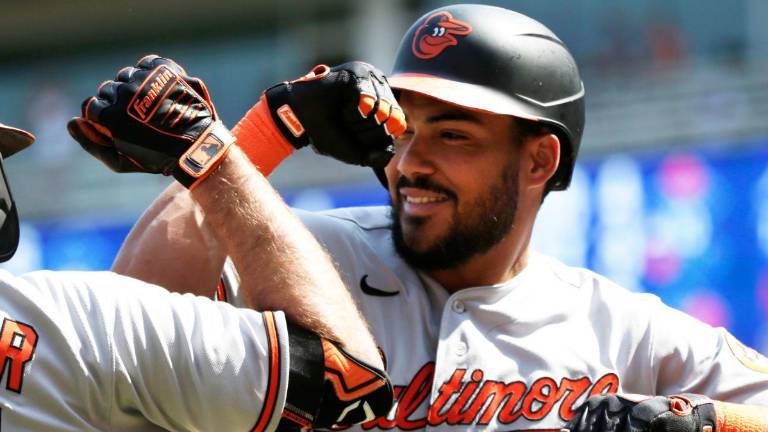 Orioles sale airoso.