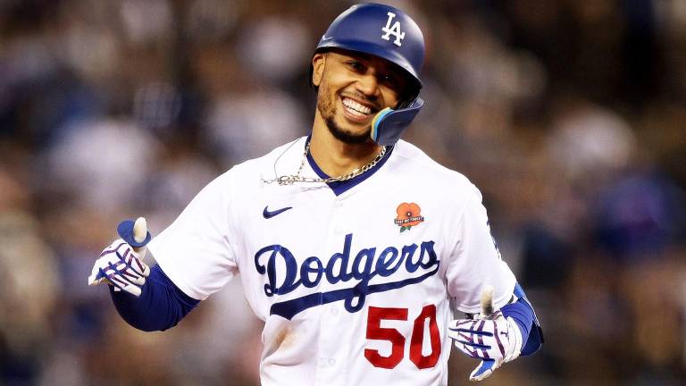 Mookie Betts vuelve a la acción.