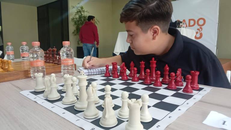 Yameto Café con Voz organiza la segunda edición del Torneo de Ajedrez Blanco y Negro.