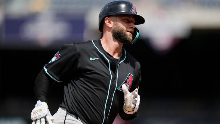 Christian Walker es pretendido por varios clubes, entre ellos los Marineros.