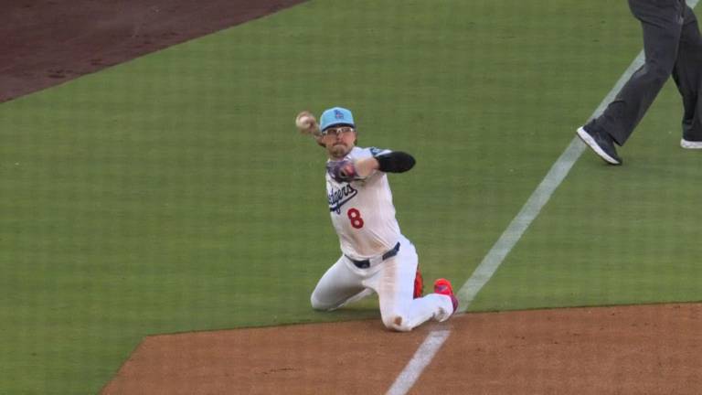 Kike Hernández se suma a la lista de lesionados de los Dodgers.