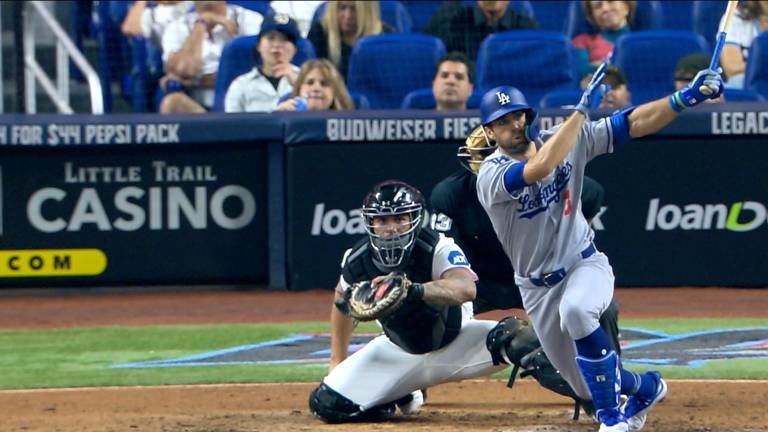 Chris Taylor se mantendrá en Los Ángeles, pero ahora con los Angelinos.