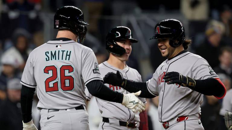 Eugenio Suárez fue figura ofensiva en el triunfo de los Diamondbacks sobre los Yanquis.