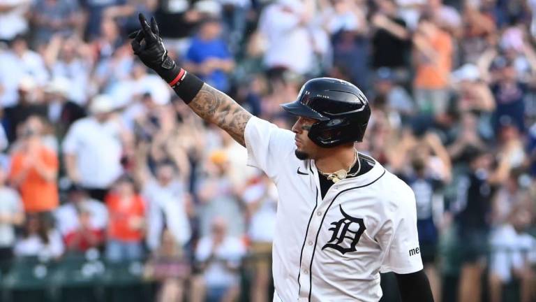 Javy Báez fue la figura en el triunfo de los Tigres.