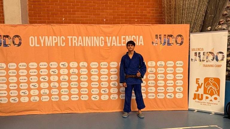 Rubén Omar Corona, medallista nacional de judo, cumple el sueño de entrenar en España rumbo a metas panamericanas.