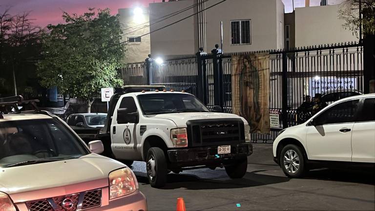 El hallazgo de dos cuerpos en el estacionamiento del templo La Lomita fue lamentado por la Iglesia Católica de Culiacán.
