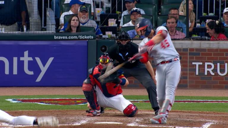 Doble remolcador de Joey Meneses.