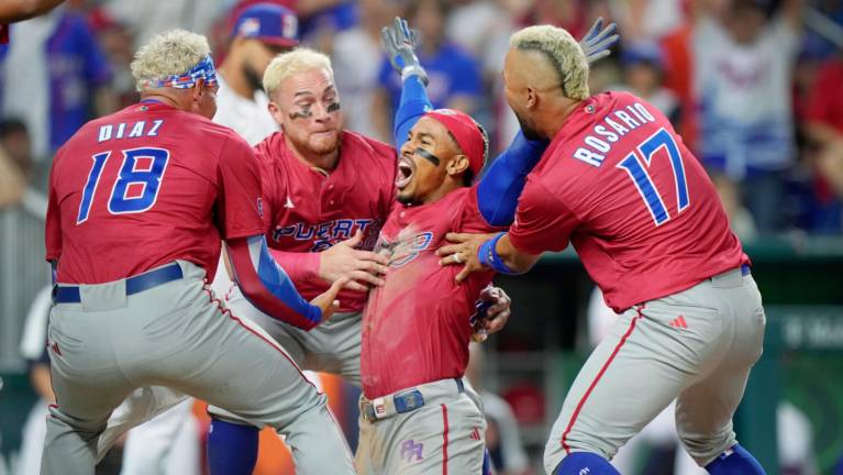 Los boricuas sorprenden a Dominicana.