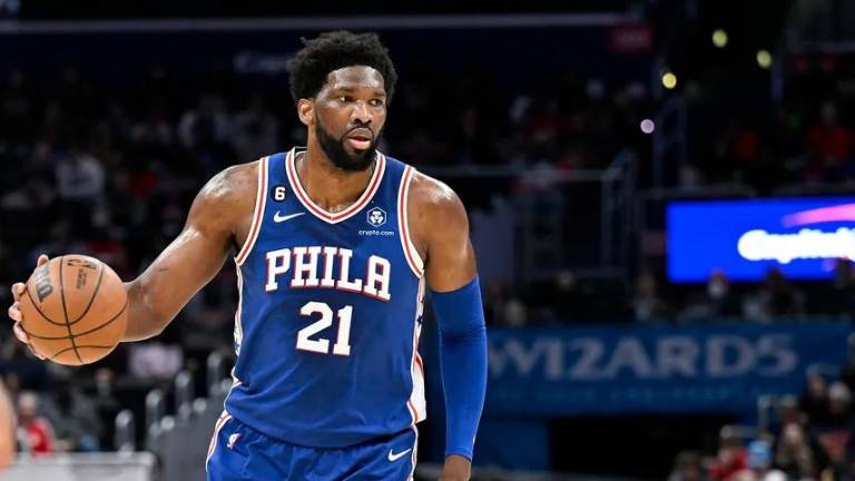 Joel Embiid recuperó tiempo perdido al anotar 41 puntos para el triunfo de los Sixers.