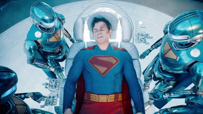 Superman dirigida por James Gunn estará protagonizada por David Corenswet.