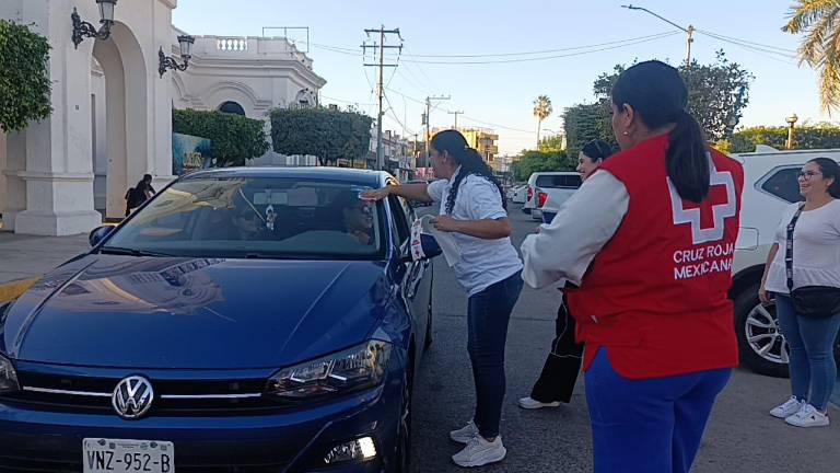 El consejo directivo y personal de Cruz Roja estarán en los principales cruceros de Escuinapa.