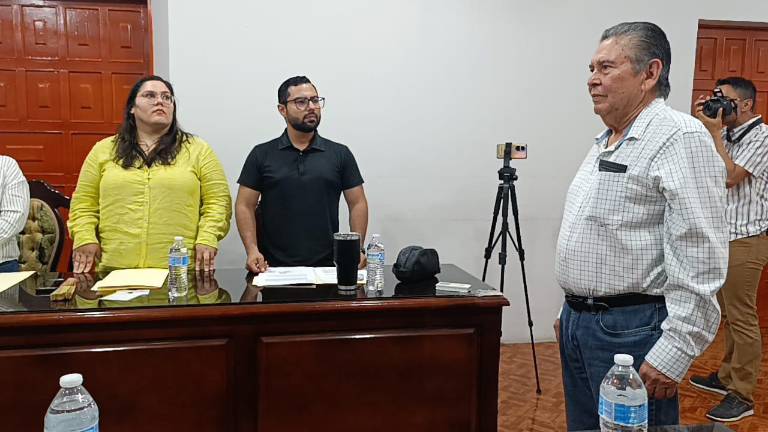 El Cabildo de Escuinapa aprobó por unanimidad el nombramiento de José Manuel Piña como titular del Órgano Interno de Control del Ayuntamiento.