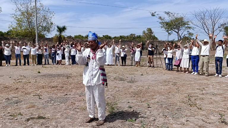 En la comunidad indígena de El Trébol 1 celebran la llegada de la primavera.