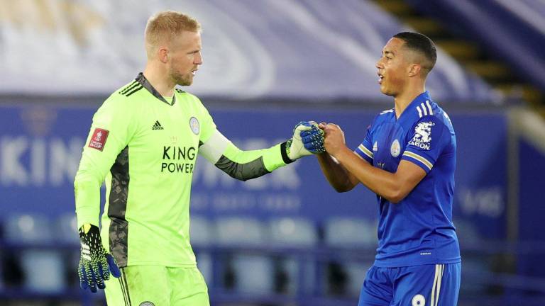 Leicester City venció 3-1 al Manchester United y avanzó a las semifinales de la FA Cup.