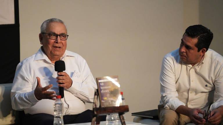 Humberto Choza Gaxiola presentó su libro ‘Mi hermano el cura’