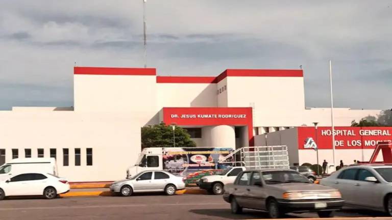 En estado de salud grave fue trasladado al hospital de Los Mochis un hombre que fue atacado con un cuchillo en Choix.