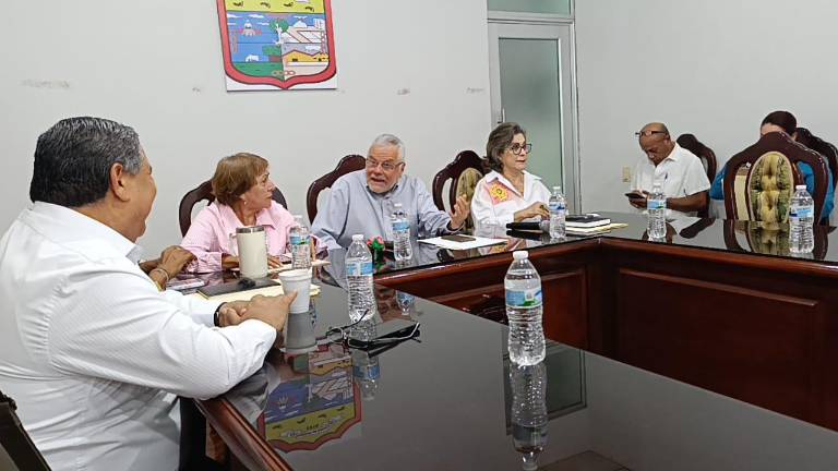 Solo dos regidores, el Alcalde de Escuinapa y la Síndica Procuradora se presentaron a la sesión de Cabildo de este viernes para votar al nuevo Tesorero Municipal.